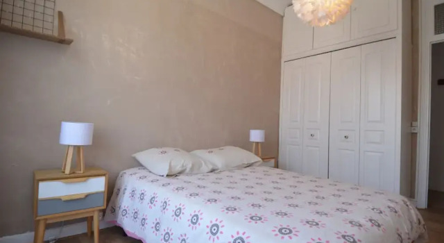 Cosy apartment 4 persons near Train Station Nice Riquier