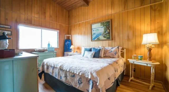 Neptune Hideaway 3 Bedrooms 1.5 Bathroom Home, Забронировать Отель Линкольн Бич Орегонское побережье