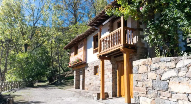Вилла с видом на горы Fidalsa Paradise Point