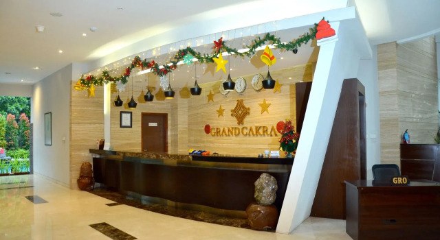 Grand Cakra Hotel