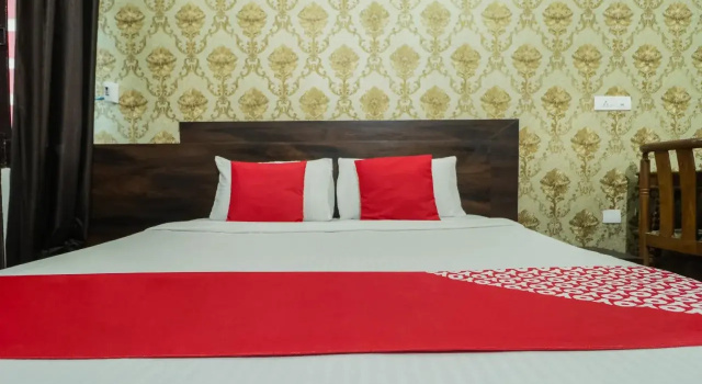 Hotel President By OYO Rooms, Book Hotel Bathinda Punjab