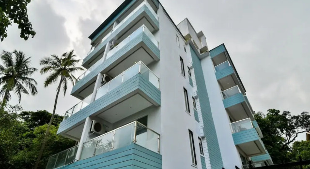 OYO 14676 Flagship Baga Alchemy Creek, Prenota Hotel Hotel a Goa con piscina, Piscina