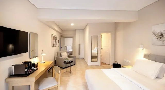 Lake Kremasta Hotel, Rezervasyon Otel Paleochori Yunanistan