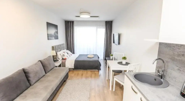 Apartment Diana, Varaa Huoneisto Hotellit Klaipeda pysäköinnillä, Pysäköinti