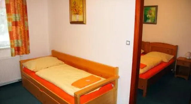 Pension Mandl, Rezerwuj Hotel Řetová Kraj pardubicki