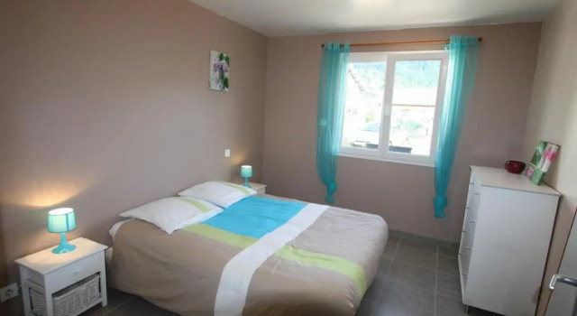 Gîte Saulxures-sur-Moselotte, 4 pièces, 6 personnes - FR-1-589-242, Забронировать Отель Отели Вогезы с парковкой, Парковка