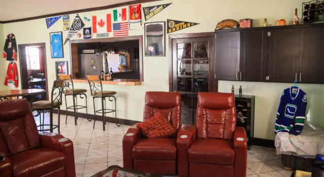 Playa Hermosa Inn at the beach