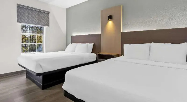 Номер Standard MainStay Suites Columbia Harbison