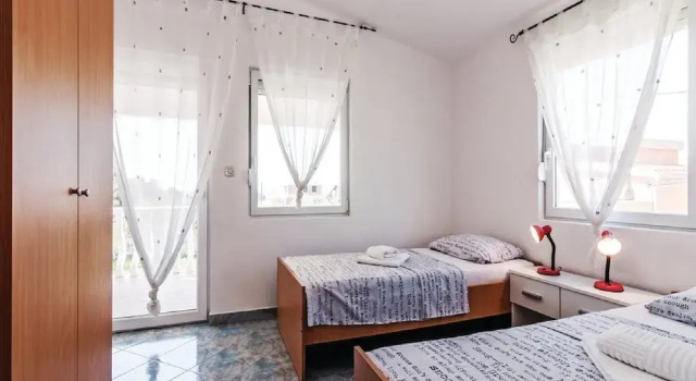 Апартаменты c 1 комнатой с балконом Apartments Hak