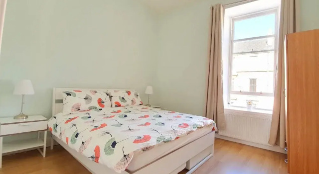 Spacious Home in the Buzzing West End, Забронировать Апартаменты/квартира Глазго Стратклайд, рядом с Научный центр