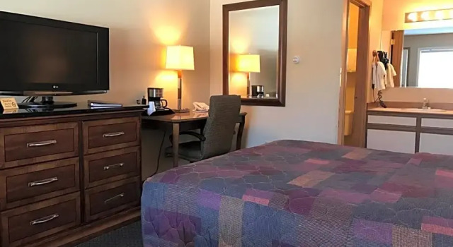 Двухместный номер Standard Lakeshore Inn & Suites