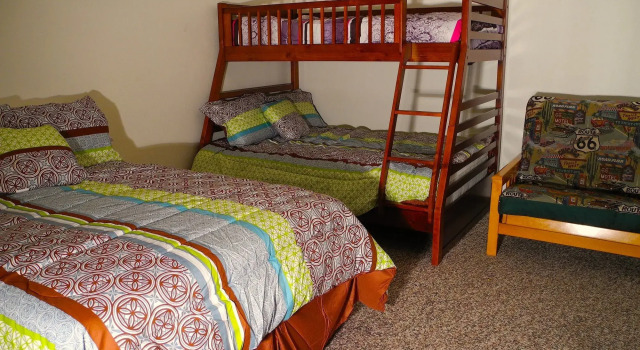 Tao Cabins, Забронировать Отель Отели в центре Биг-Бэар-Сити, в центре