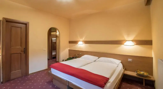 Семейный номер Standard Hotel Miravalle