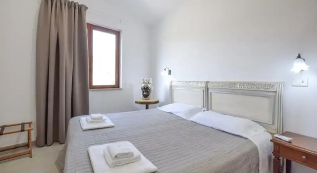 Elegant Villa With Swimming Pool Near Etna