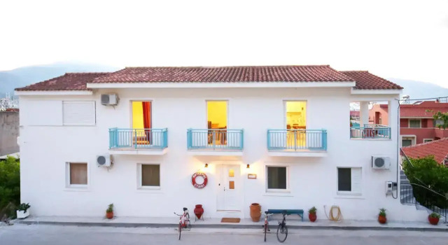 Antisamos Studios, Rezervovat Hotel Sami Kefalonia