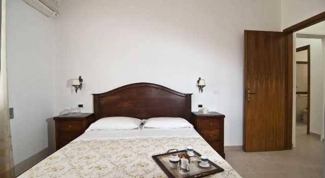 Home Holiday Salento La Scisa, Book Hotel Hotels in Alessano with Parking, Parking