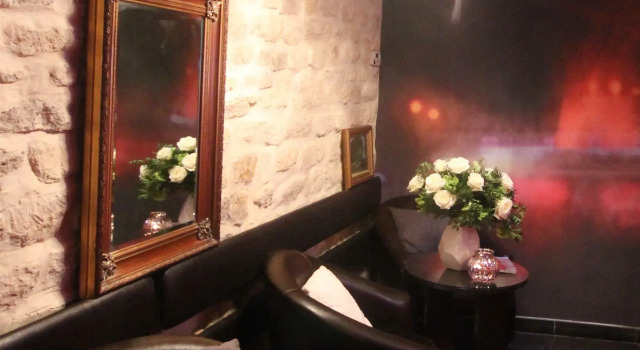 Hotel Lumières Montmartre Paris