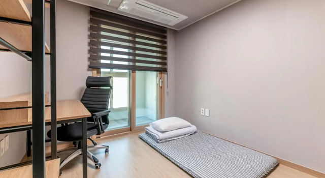 EdenStay, Забронировать Отель Отели Кодже с парковкой, Парковка