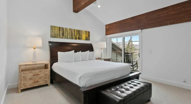 Stag Lodge 3BR Views, Hot Tub, Ski Access Condo, Varaa Huoneisto Park City 