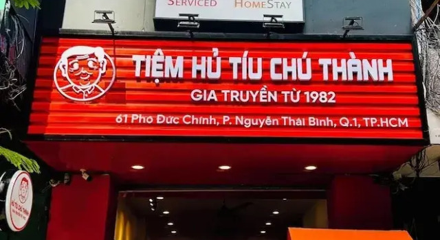 HoLo 61 Ben Thanh SaiGon, Забронировать Хостел Bad Gastein Хошимин, рядом с Парк Тао Дан