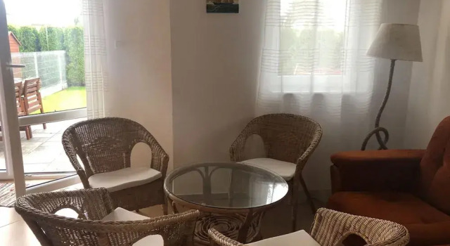 Коттедж Half of holiday home, terrace, playground