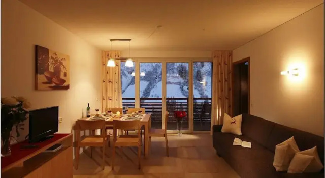 Haus Margaritta Top 4, Book Apartment Hotels in Vorarlberg with Parking, Parking