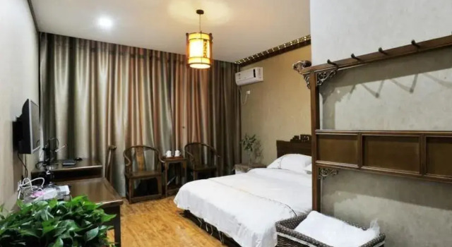 Yufouzhai Buddhism Culture Club, Buchen Sie Hotel Zhengzhou Henan