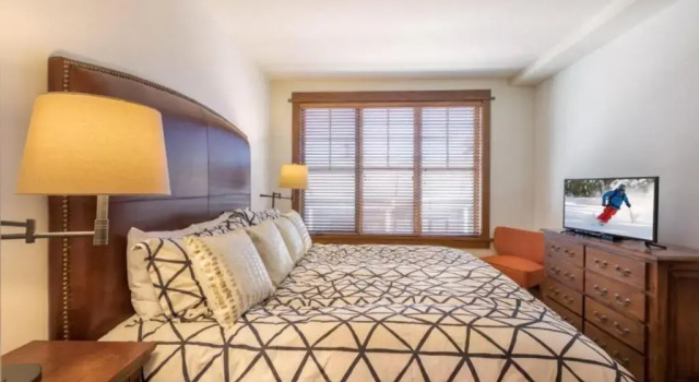 Номер Platinum East West Hospitality Tahoe