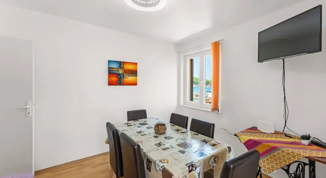 Номер Standard Three Bedroom Apartment With a sea View