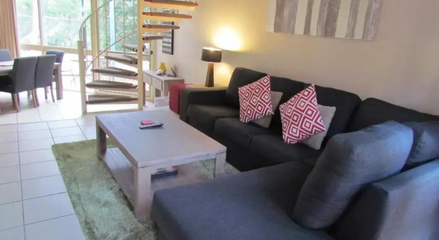 Апартаменты Superior Shelly Beach Resort