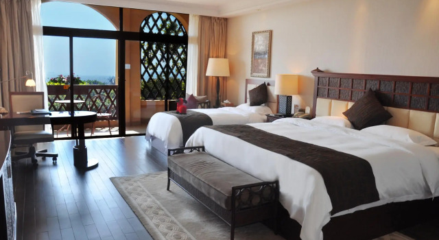 Семейный номер Standard с видом на море Xiamen Royal Victoria Hotel