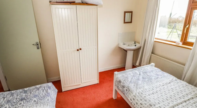 Errisbeg, Boek Vakantiehuis Ballyconneely Connemara