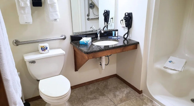 Номер Standard с 2 комнатами Bridgeport Waterfront Resort