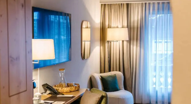 Номер Deluxe Seven Alpina Boutique Hotel