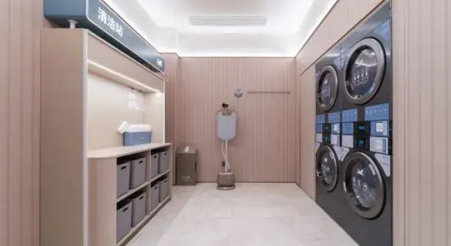 Hanting Hotel (Yicheng Station Zhongnonglian Branch), Prenota Hotel Hotel a Xiangyang con parcheggio, Parcheggio
