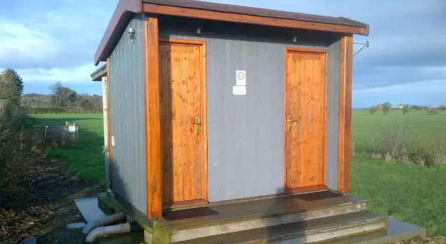 Shrublands Farm Shepherd's Hut