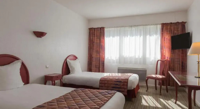 Двухместный номер Superior LOGIS - Belle Hôtel, Lille-Ouest