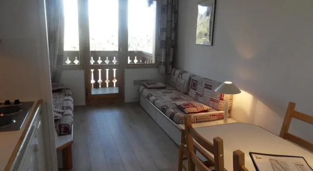 Belle Plagne Open Plan Studio, on Slopes for 4 People of 28 mÂ² Lc510, Забронировать Отель Бель-Плань Ла-Плань-Тарантез