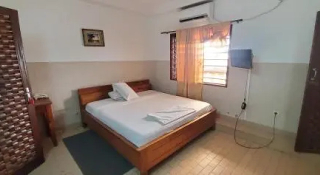 Royal Hotel