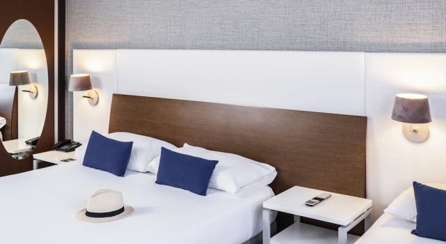 Двухместный terrace номер Superior Ibis Styles A Coruna