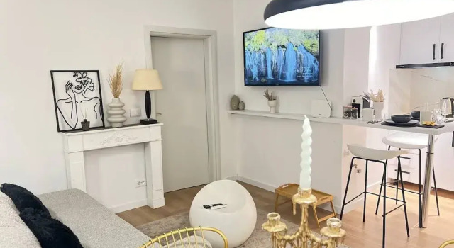 Bllok Scandi Apartments, Забронировать Апартаменты/квартира Тирана область Тирана, рядом с Skanderbeg Square