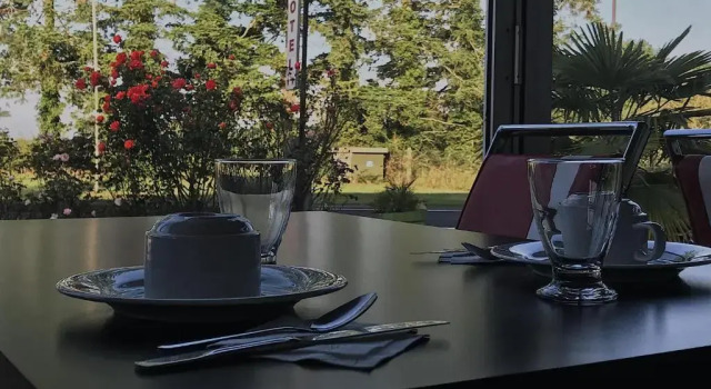 Contact Hotel Les Montois, Book Hotel  