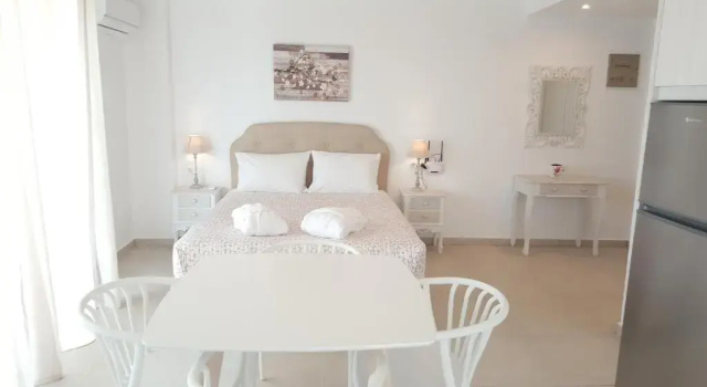 Студия Bella Mare Luxury Apartments