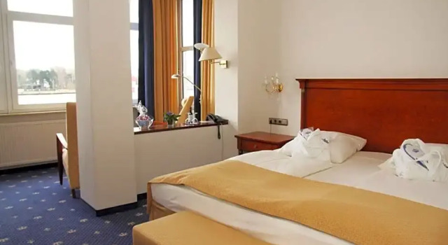 Номер Standard с видом на воду Hotel Deutscher Kaiser