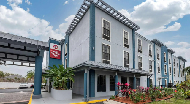 Номер Standard Best Western Plus Bradenton Gateway Hotel