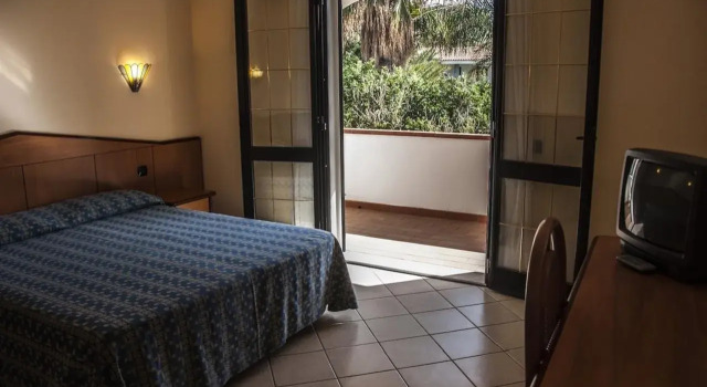 Villaggio Torre Ruffa Robinson, Book Hotel SPA-hoteller i Vibo Valentia, SPA