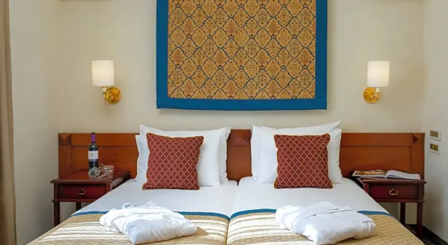 Comfort Kahden hengen huone Prima Palace Hotel