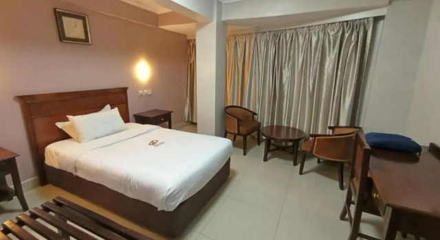 Decale Palace Hotel, Prenota Hotel Nairobi CBD Nairobi