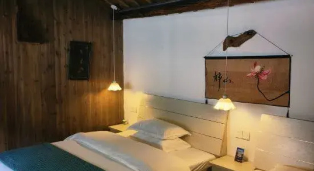 Семейный люкс Comfort Residents' accommodation in Xiqiao Village, Songyang