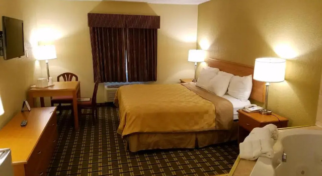 Люкс Deluxe Days Inn Batavia